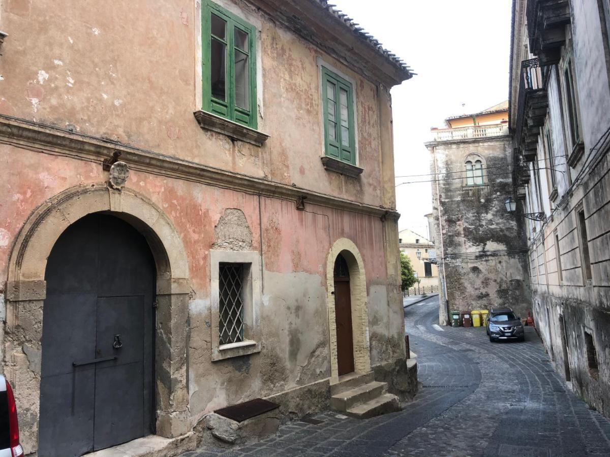 Casa & Bottega Apartments Rossano Esterno foto