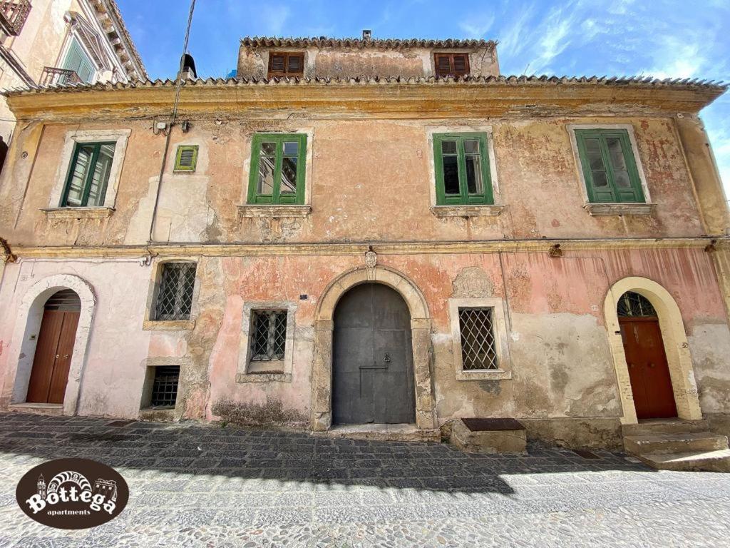 Casa & Bottega Apartments Rossano Esterno foto